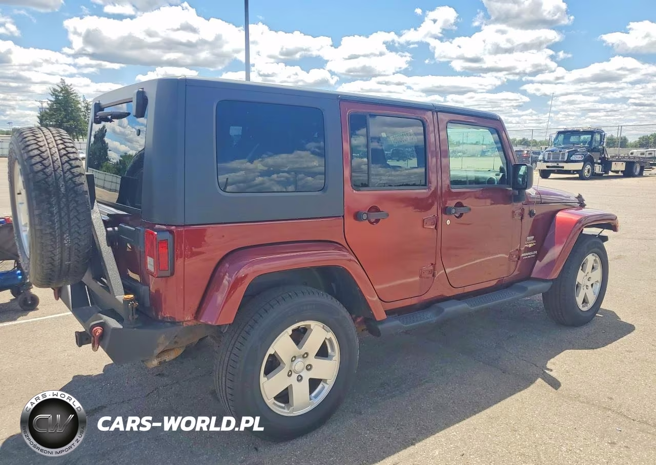 2008 Jeep Wrangler Unlimited Sahara VIN:1J4GA59178L651005 - 3