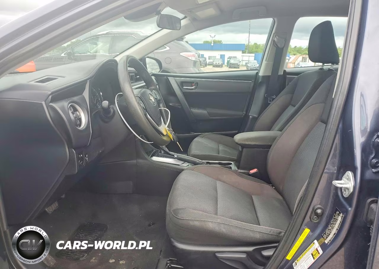 2019 Toyota Corolla Le VIN:5YFBURHE1KP893323 - 7