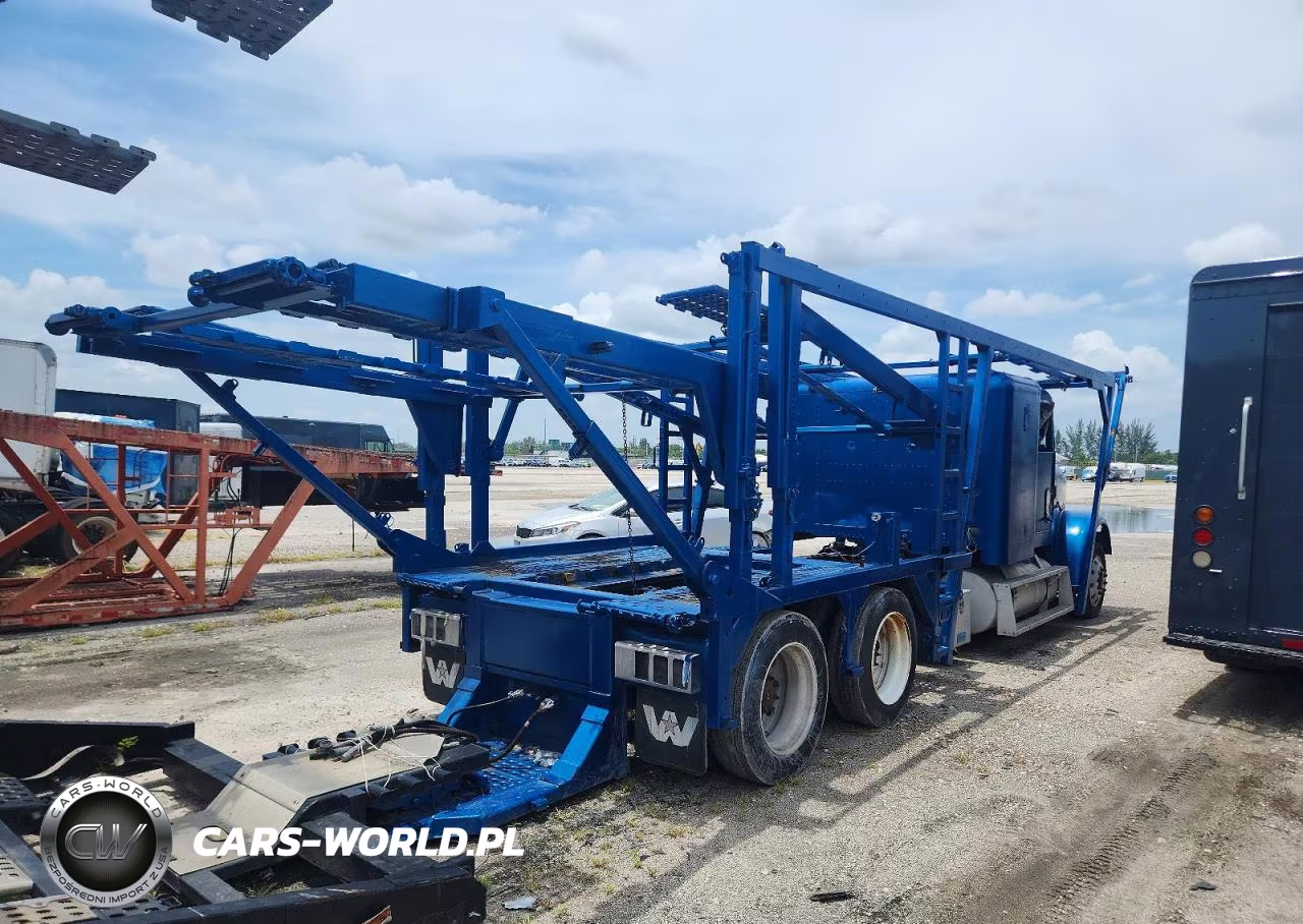 2000 Freightliner Conventional Fld120 VIN:1FVNDXYB4YDG18345 - 4