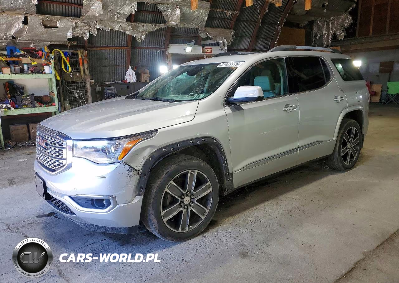 2017 GMC Acadia Denali – zdjęcie 1 z 13