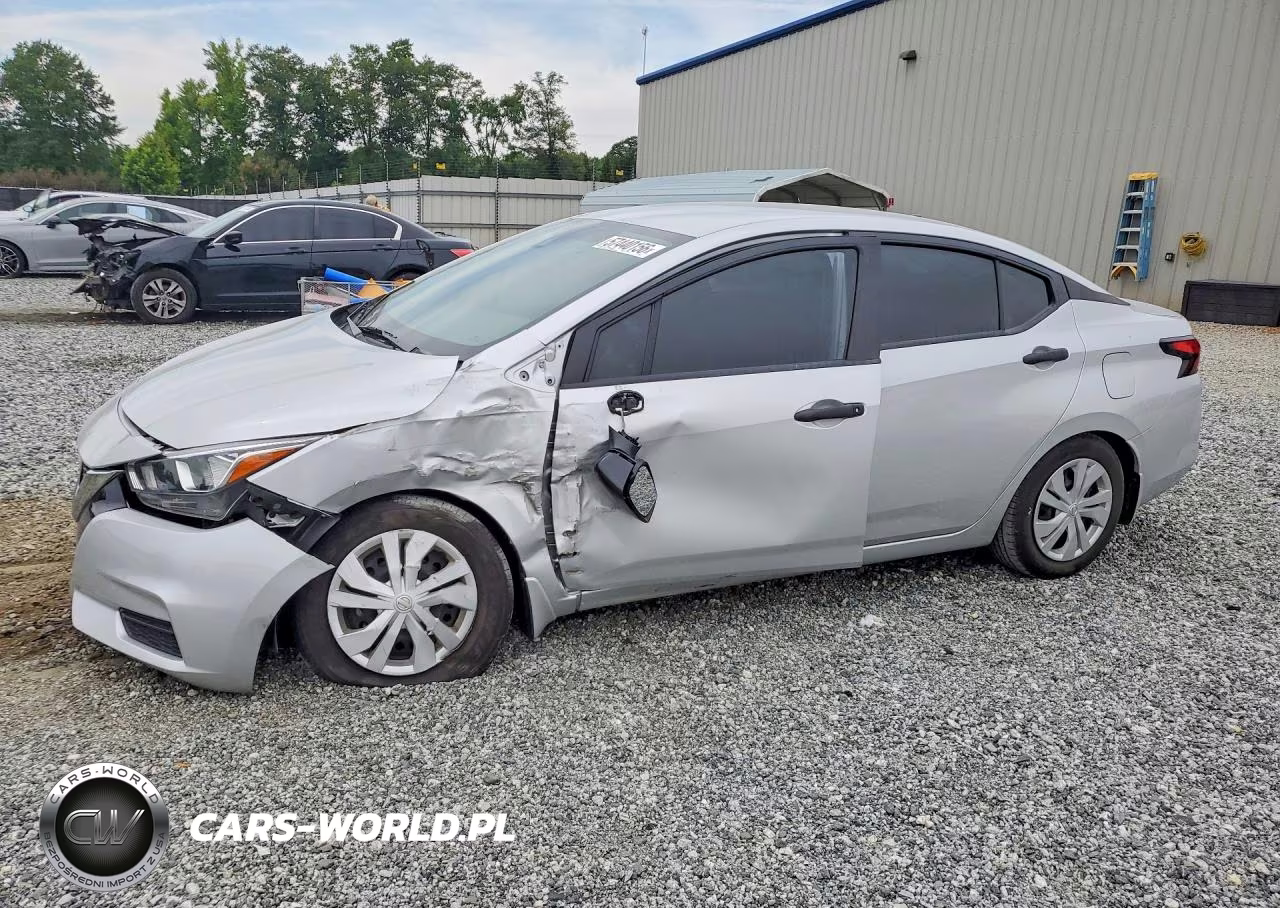 2021 Nissan Versa S – zdjęcie 1 z 12