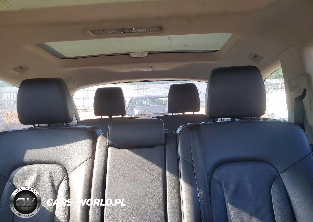 2015 Audi Q7 Premium Plus VIN:WA1LGAFE8FD003449 - 10