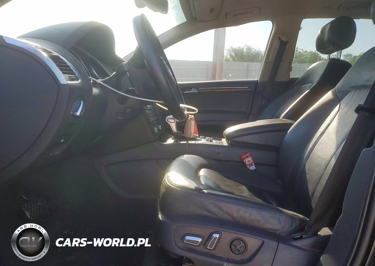 2015 Audi Q7 Premium Plus VIN:WA1LGAFE8FD003449 - 7