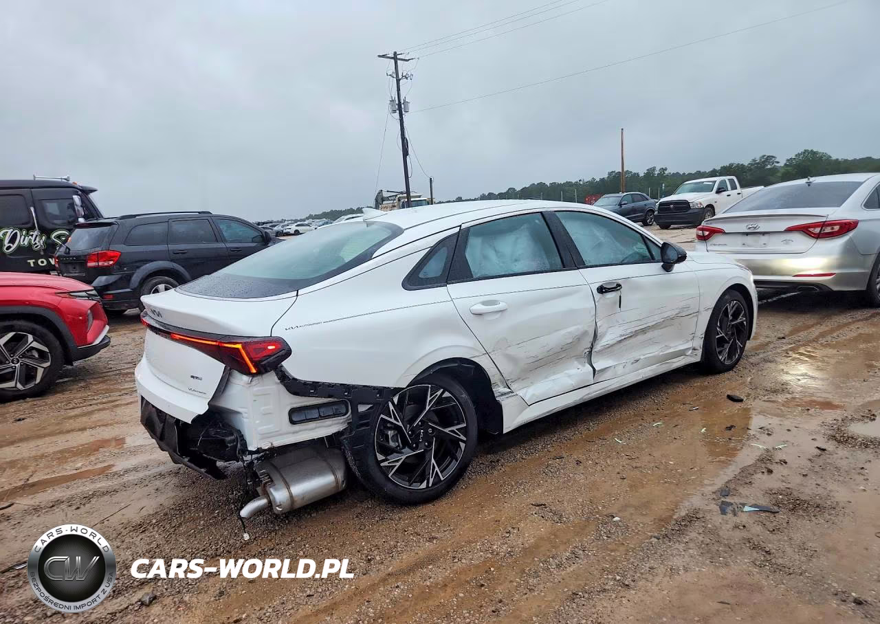 2026 Kia K5 Gt Line VIN:KNAG64J73T5459642 - 3