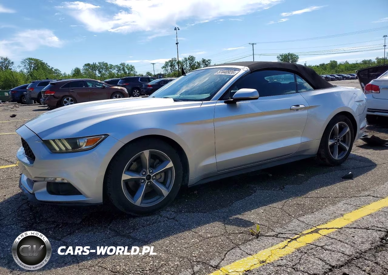 2015 Ford Mustang – zdjęcie 1 z 12