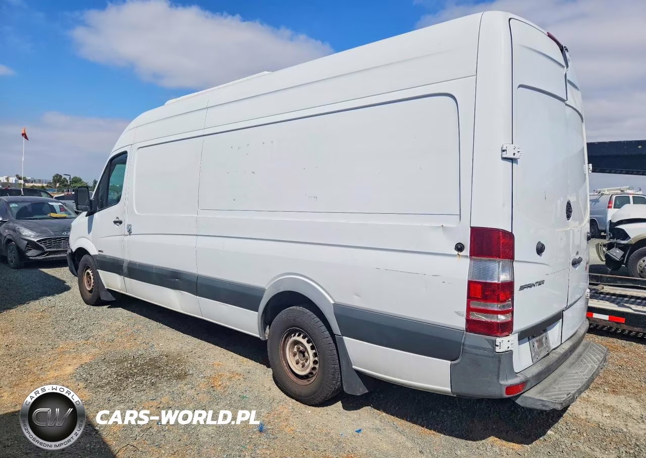 2015 Freightliner Sprinter 2500 Refrigerated Delivery Van VIN:WDYPE8DC5FP169924 - 2