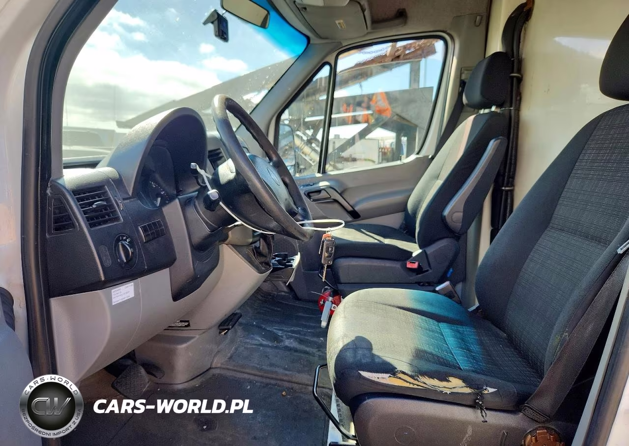 2015 Freightliner Sprinter 2500 Refrigerated Delivery Van VIN:WDYPE8DC5FP169924 - 7