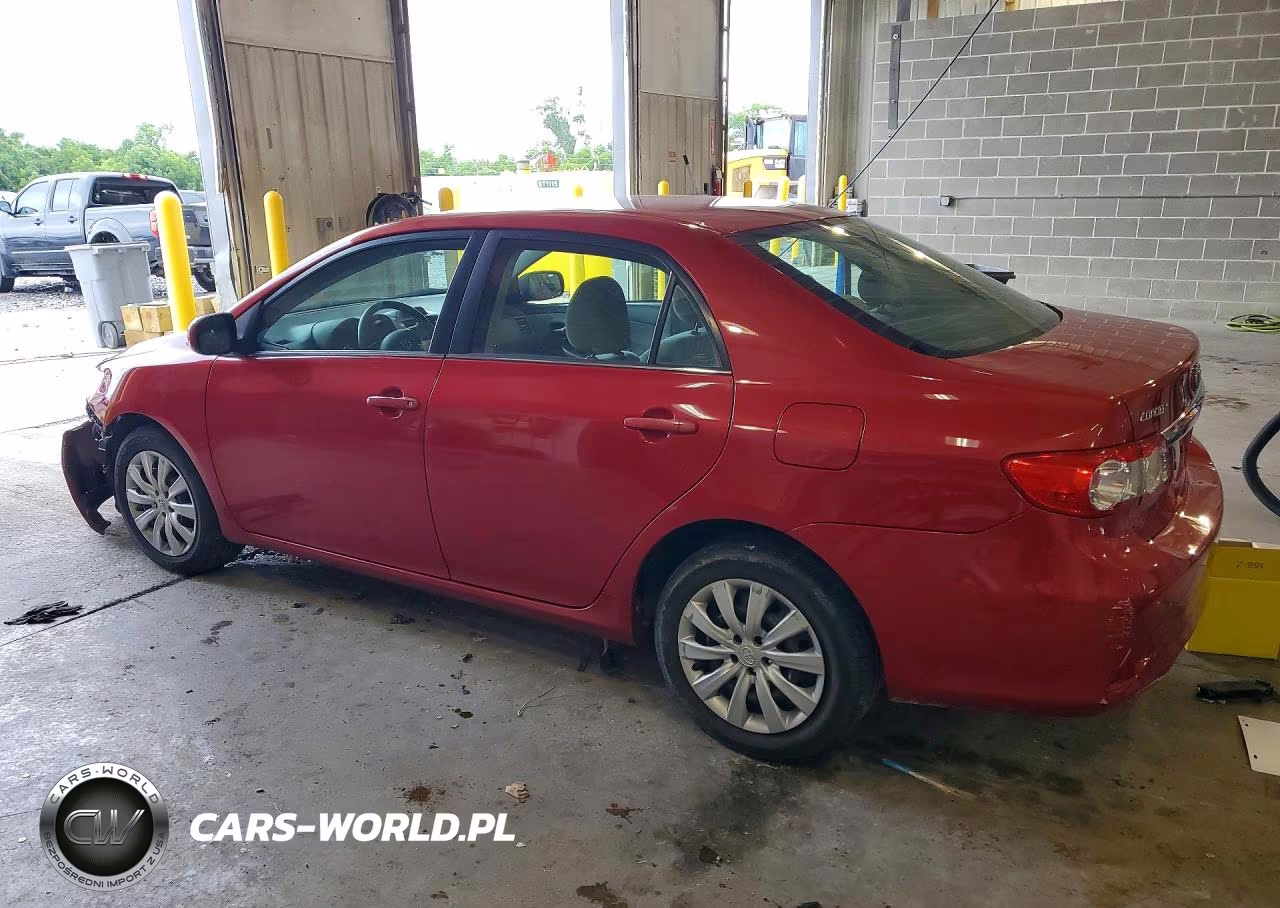 2013 Toyota Corolla Le VIN:2T1BU4EE9DC998024 - 2