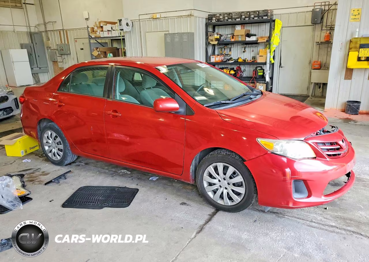 2013 Toyota Corolla Le VIN:2T1BU4EE9DC998024 - 4