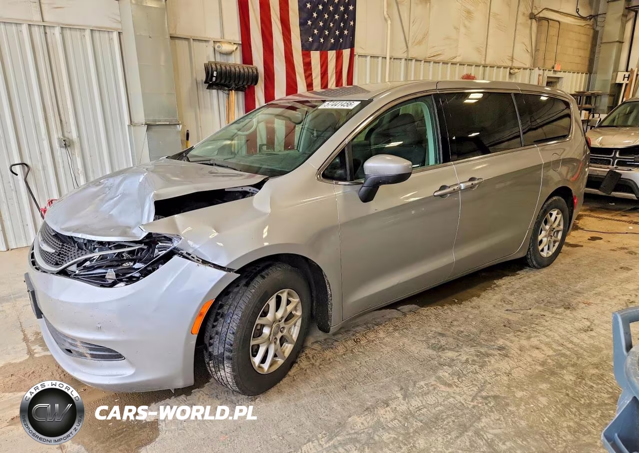 2017 Chrysler Pacifica Touring