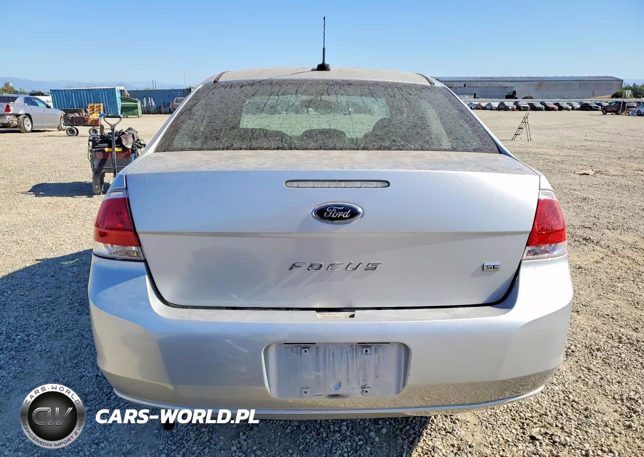 2010 Ford Focus Se VIN:1FAHP3FN5AW122926 - 6