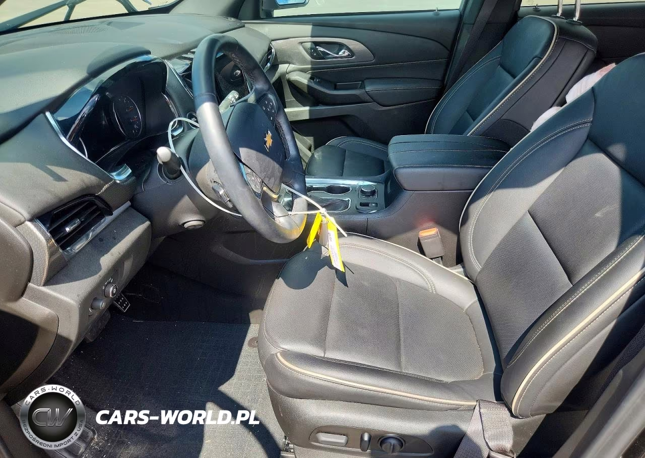 2023 Chevrolet Traverse Premier VIN:1GNEVKKW9PJ285927 - 7