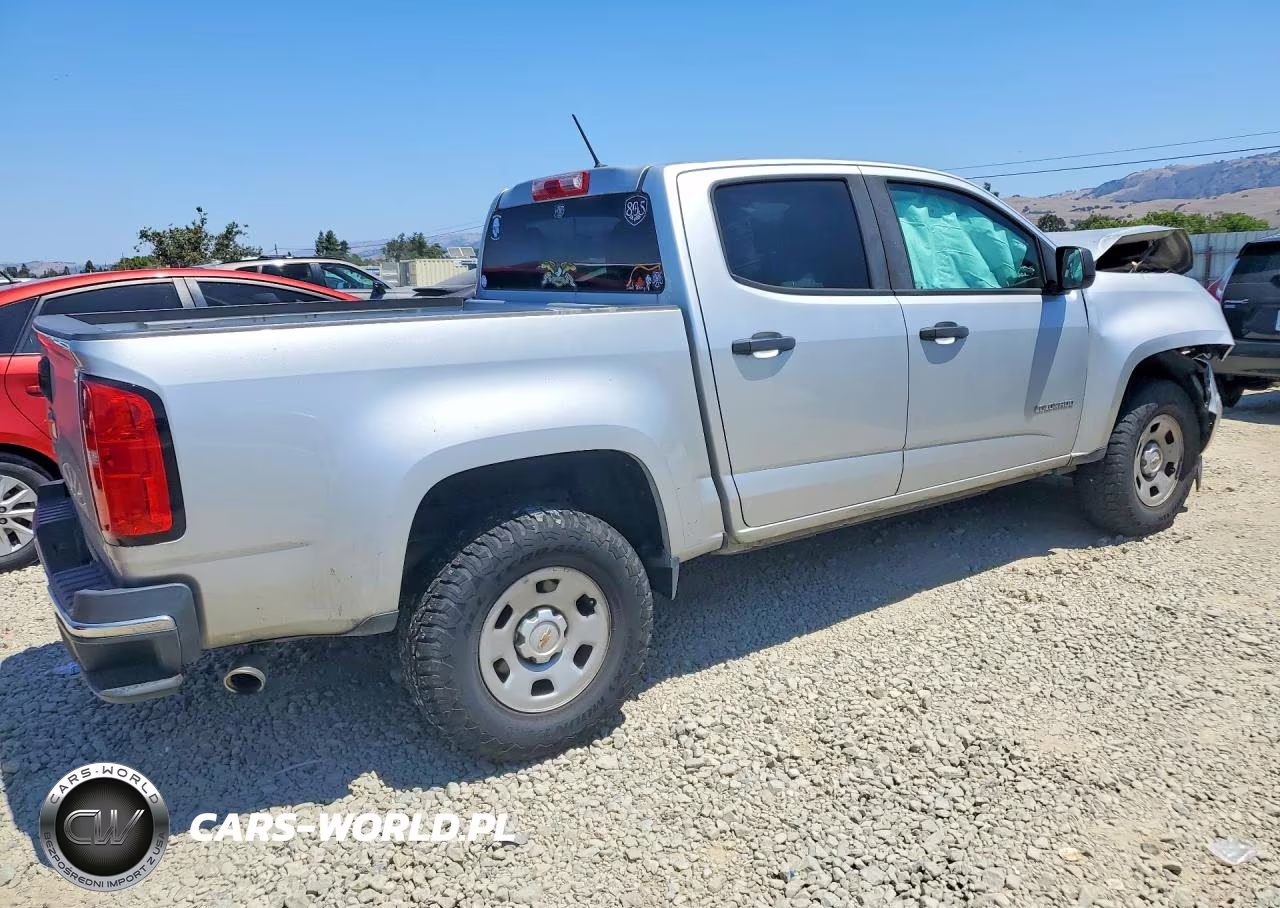 2018 Chevrolet Colorado VIN:1GCGSBEA4J1328717 - 3