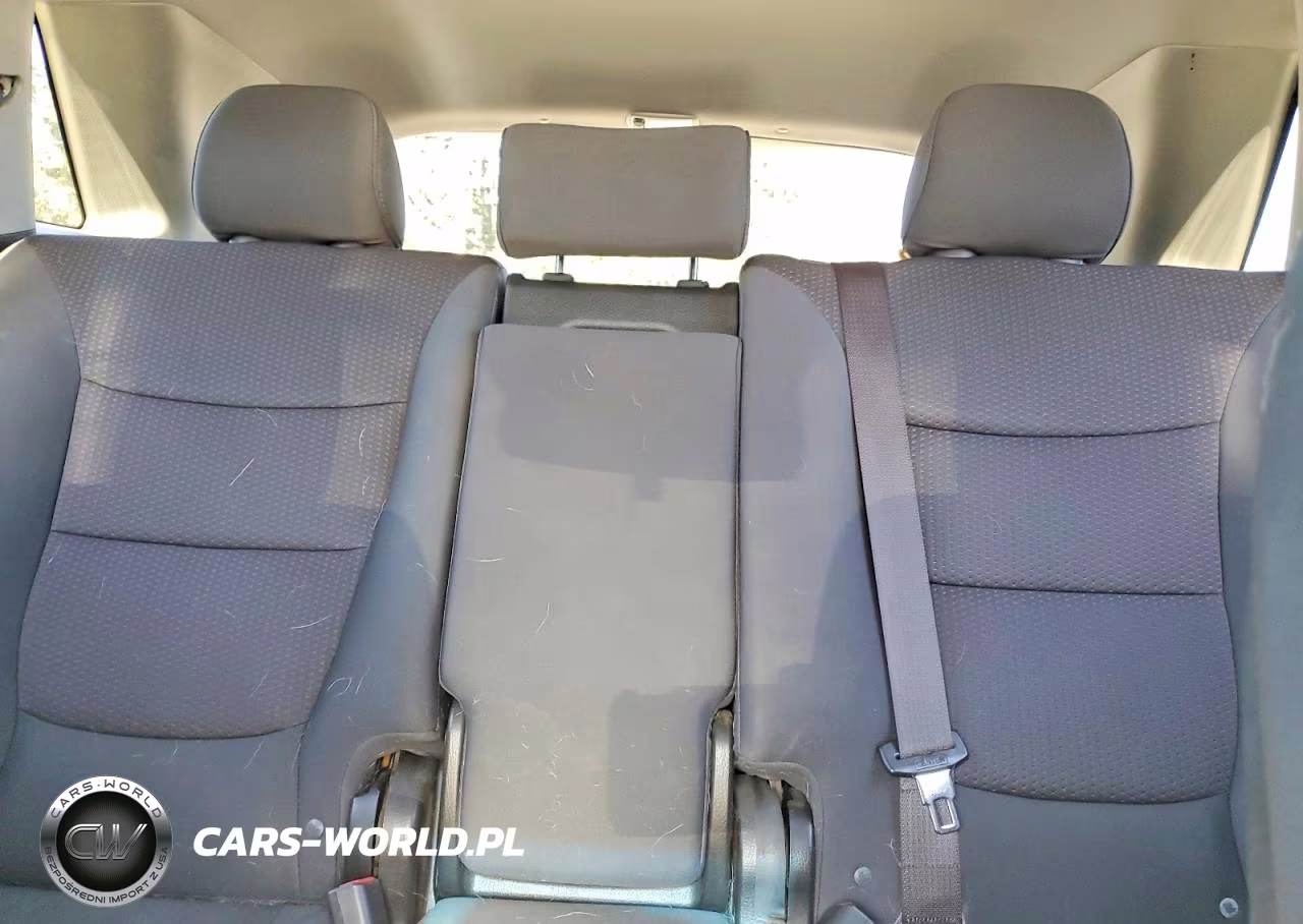 2011 Kia Sorento Lx VIN:5XYKT3A14BG153406 - 10