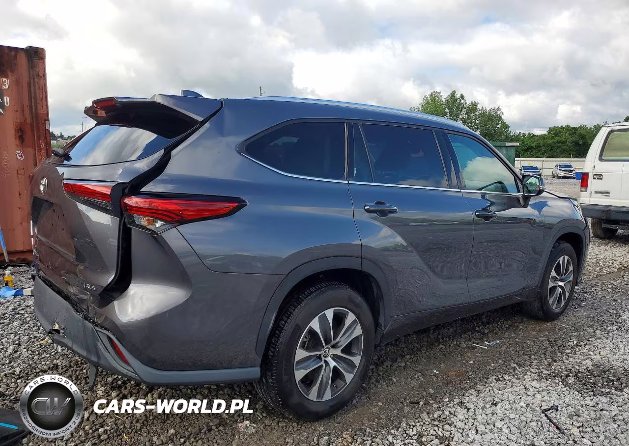 2021 Toyota Highlander Xle VIN:5TDGZRAH9MS518351 - 3