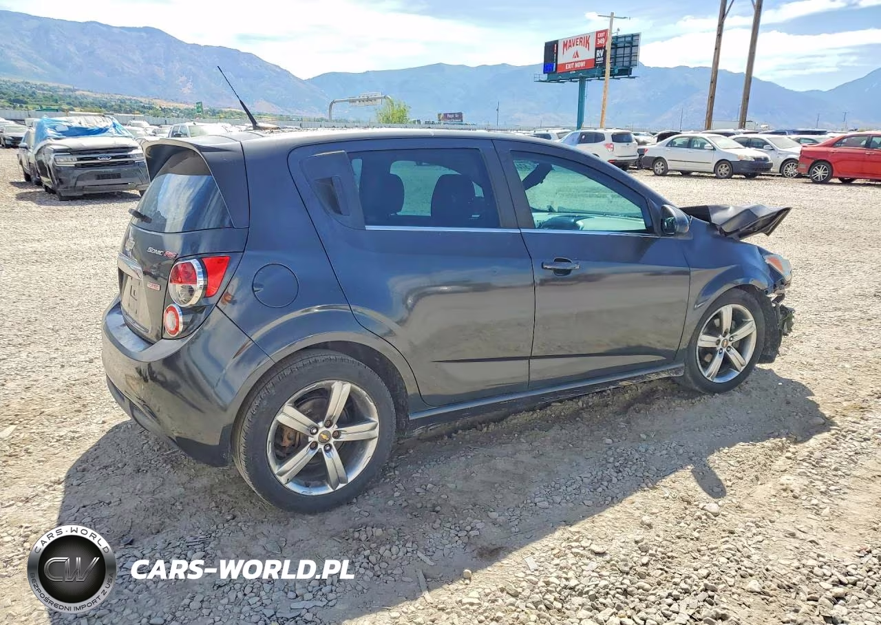 2014 Chevrolet Sonic Rs VIN:1G1JG6SB4E4238234 - 3