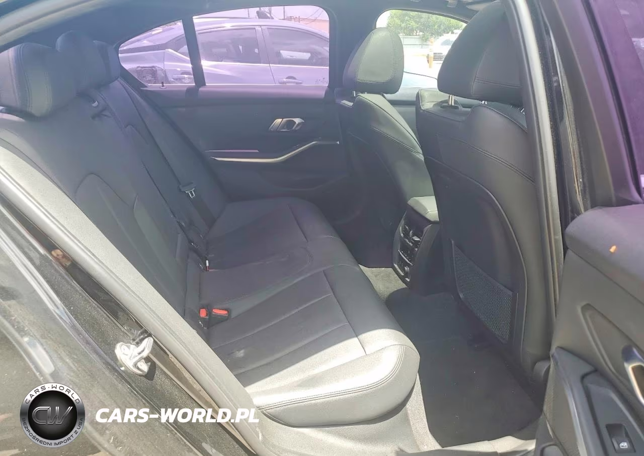 2019 BMW 330I VIN:WBA5R1C56KAJ98635 - 10