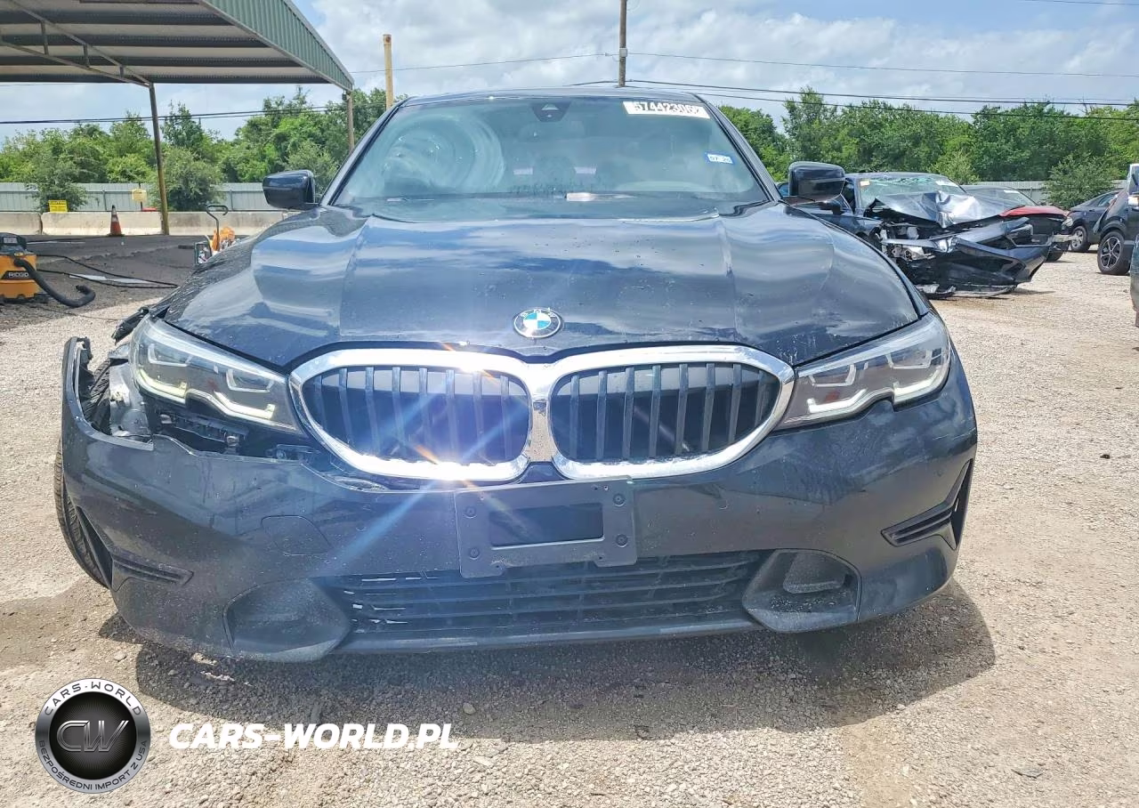 2019 BMW 330I VIN:WBA5R1C56KAJ98635 - 5