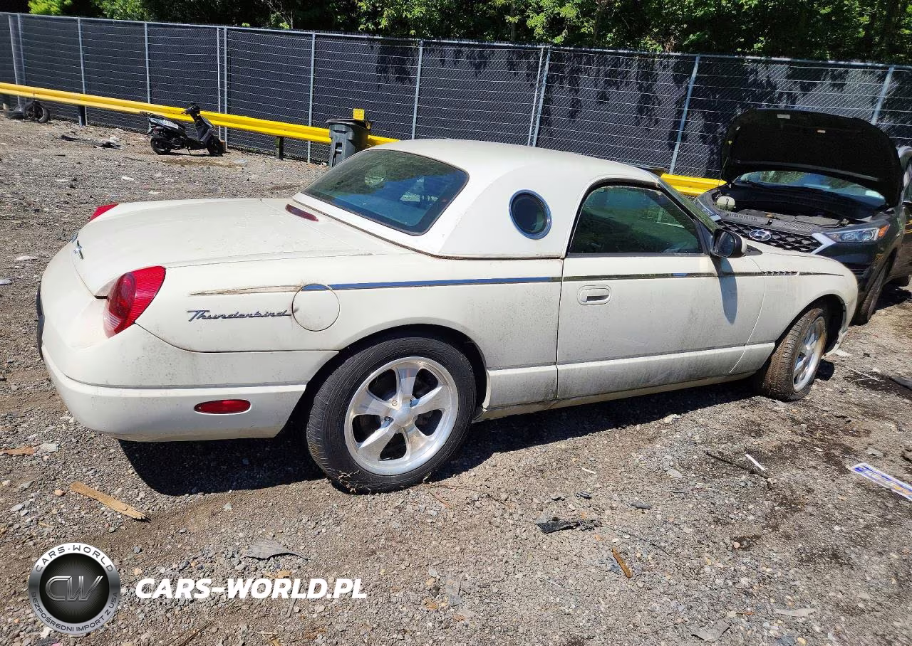 2002 Ford Thunderbird VIN:1FAHP60A52Y129887 - 3