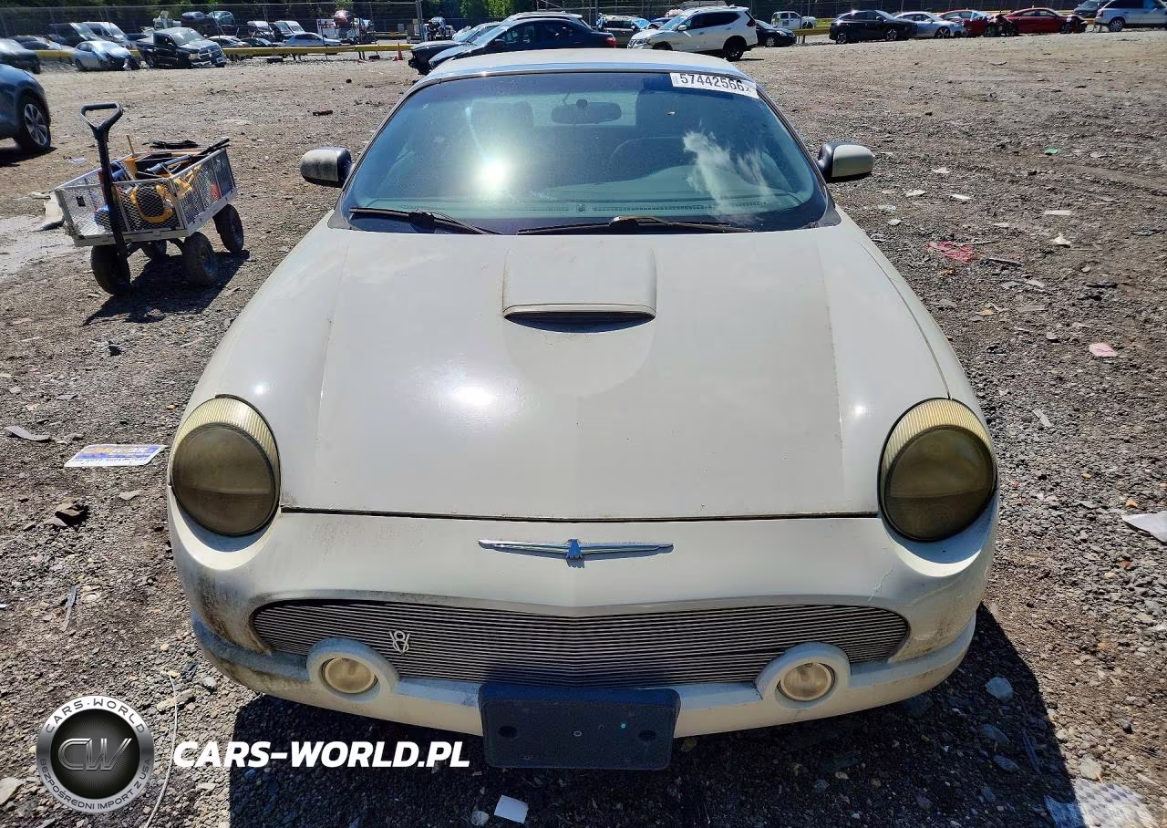 2002 Ford Thunderbird VIN:1FAHP60A52Y129887 - 5