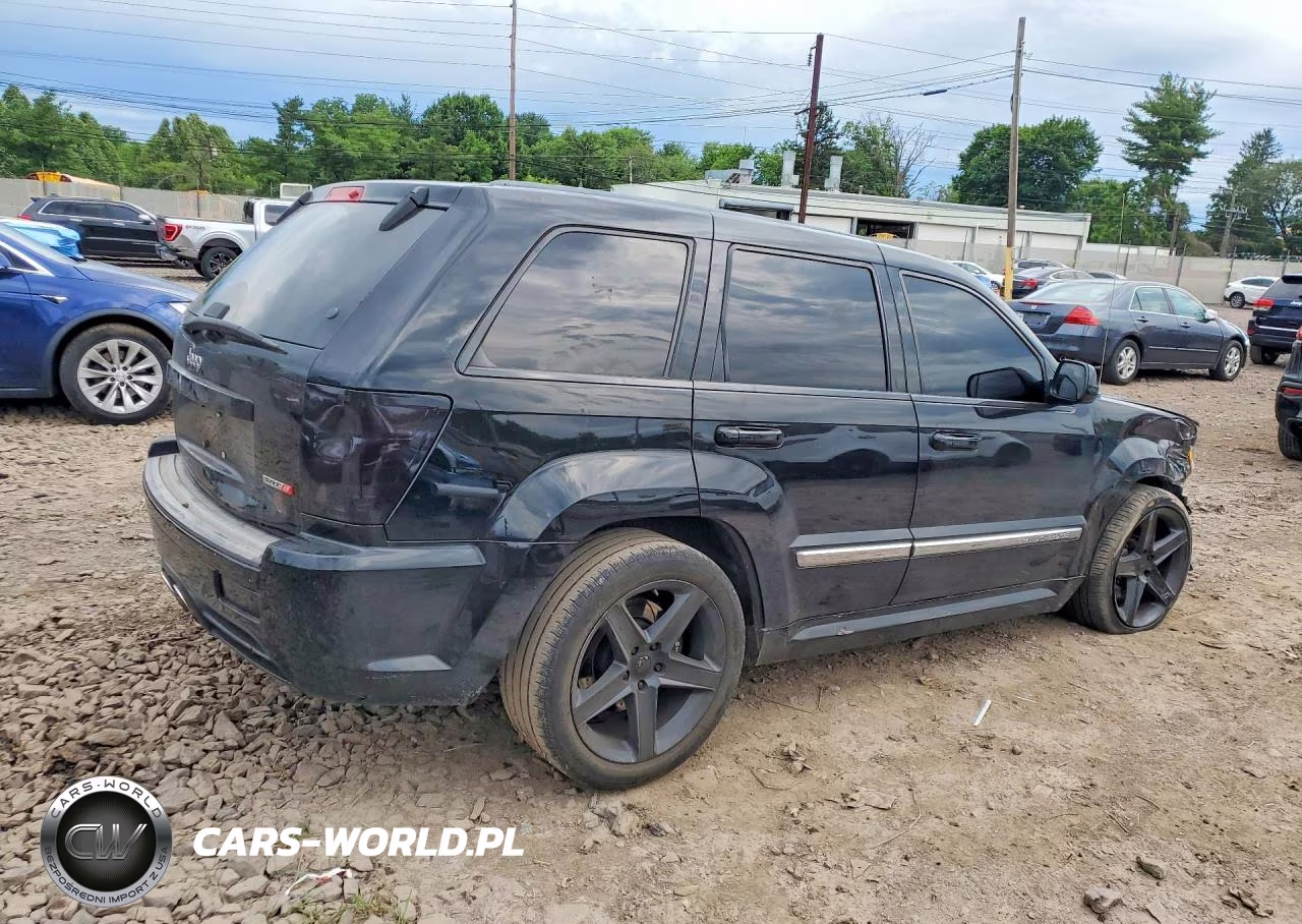 2007 Jeep Grand Cherokee Srt-8 VIN:1J8HR78397C519999 - 3