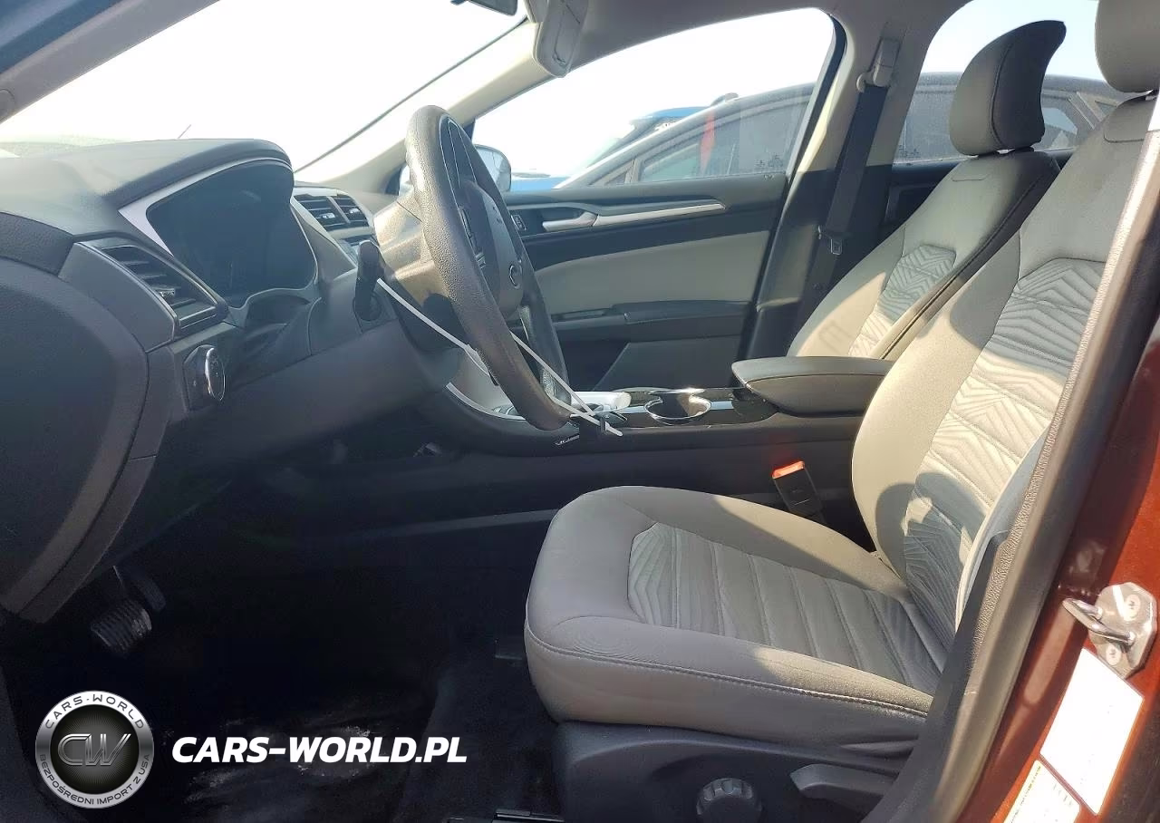 2016 Ford Fusion S VIN:3FA6P0G76GR323753 - 7