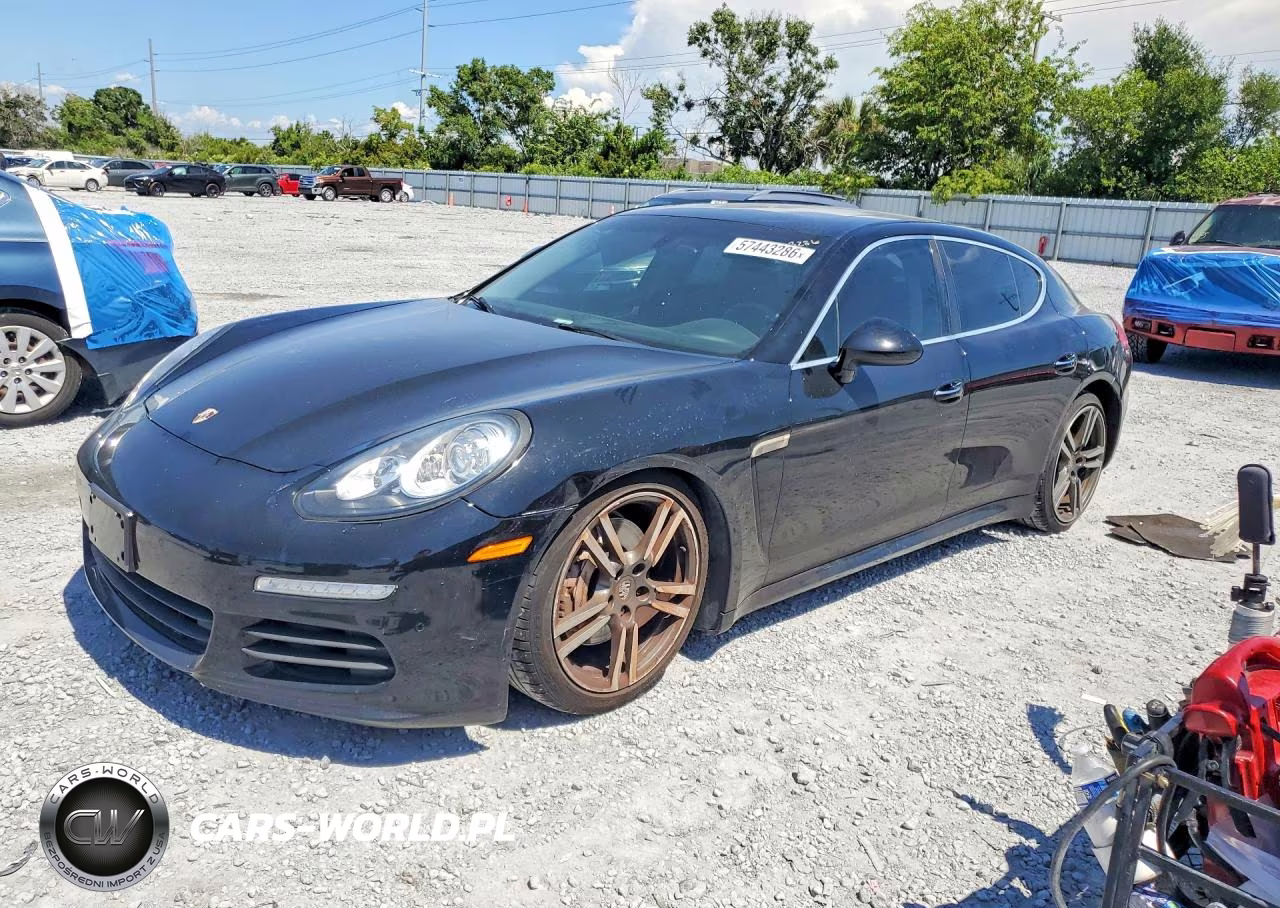 2014 Porsche Panamera S