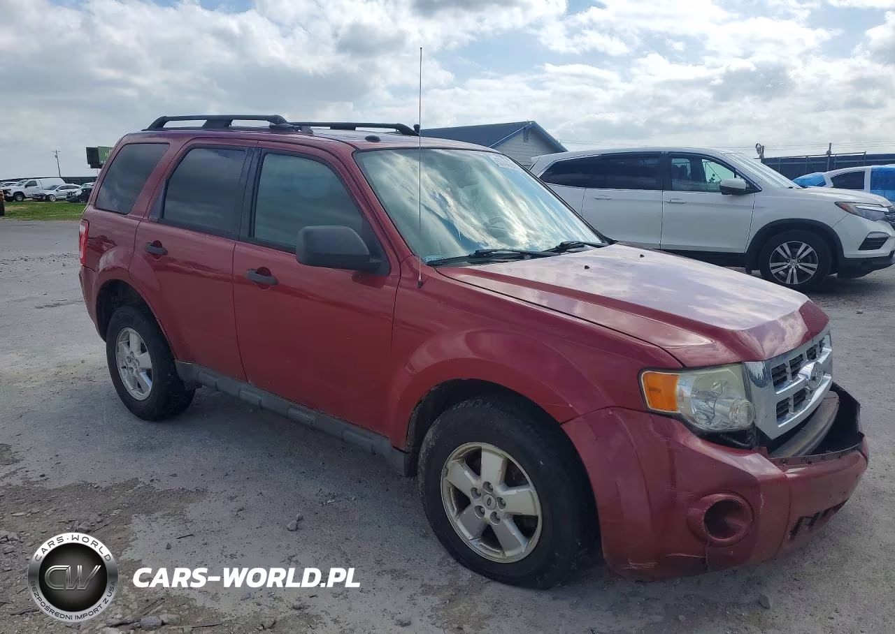 2011 Ford Escape Xlt VIN:1FMCU0D77BKB22253 - 4