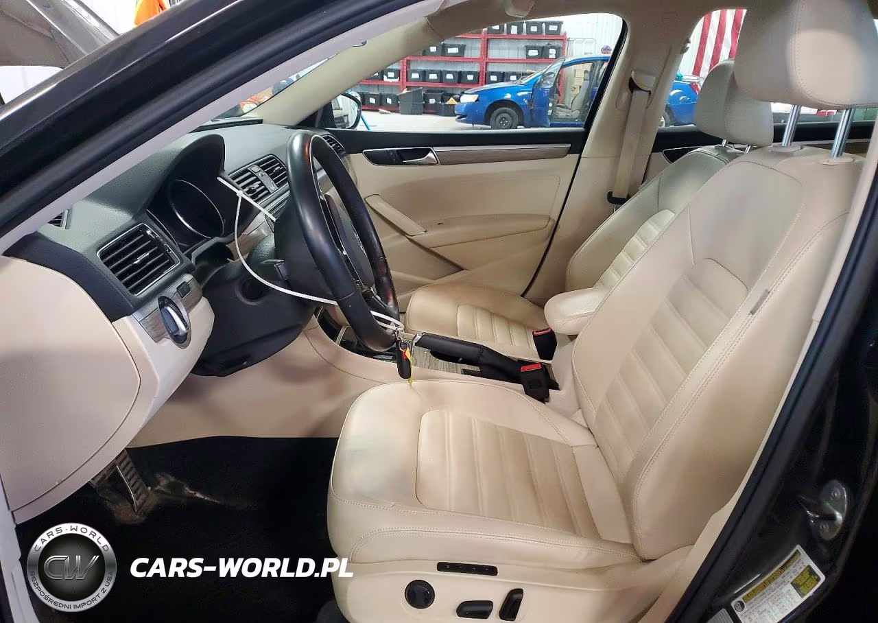 2017 Volkswagen Passat Sel Premium VIN:1VWCT7A33HC042045 - 7