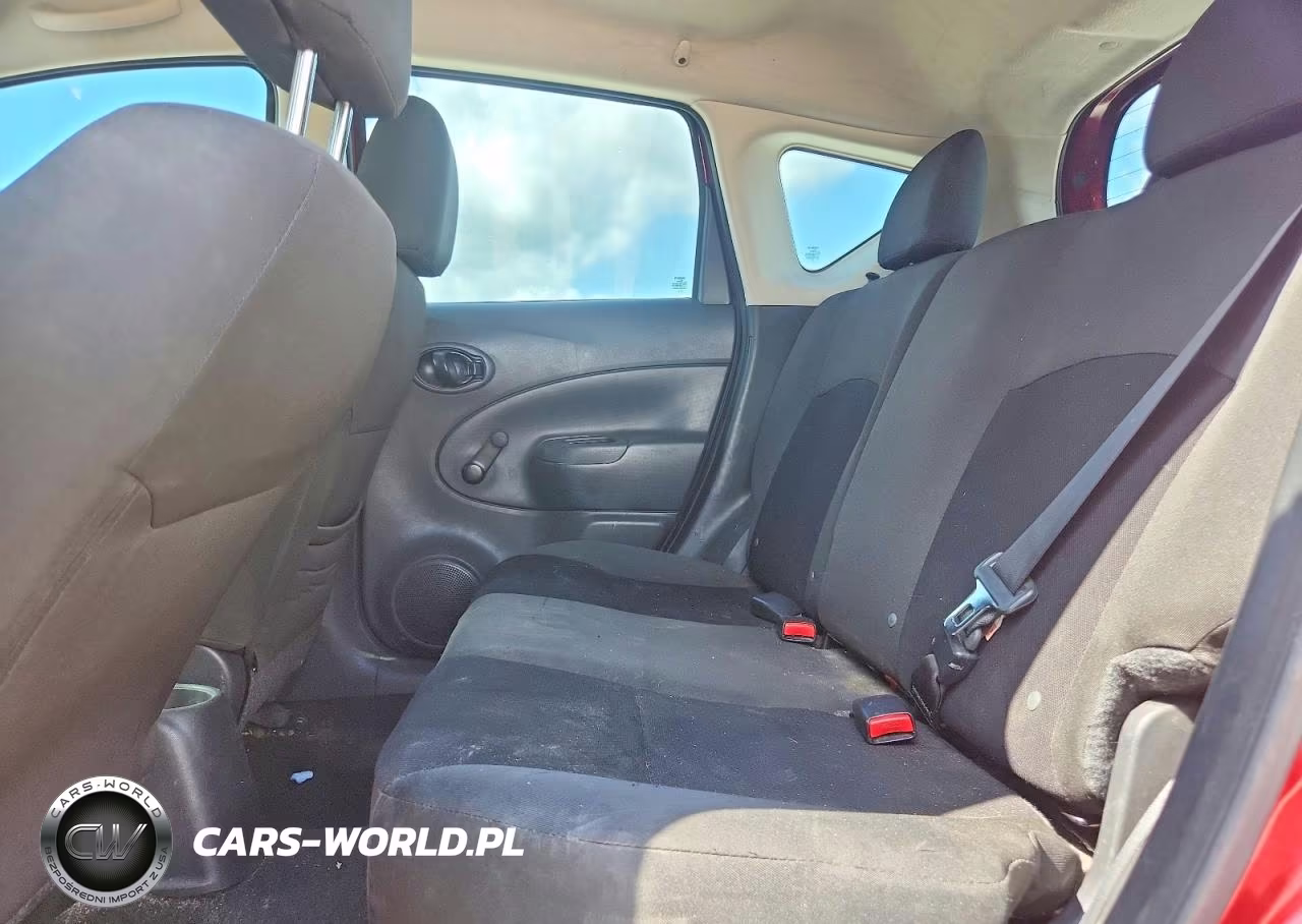 2018 Nissan Versa Note S VIN:3N1CE2CP8JL369831 - 10