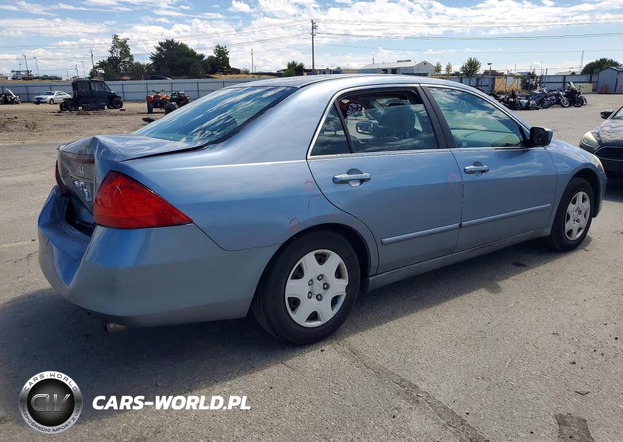 2007 Honda Accord Lx VIN:1HGCM55467A010676 - 3