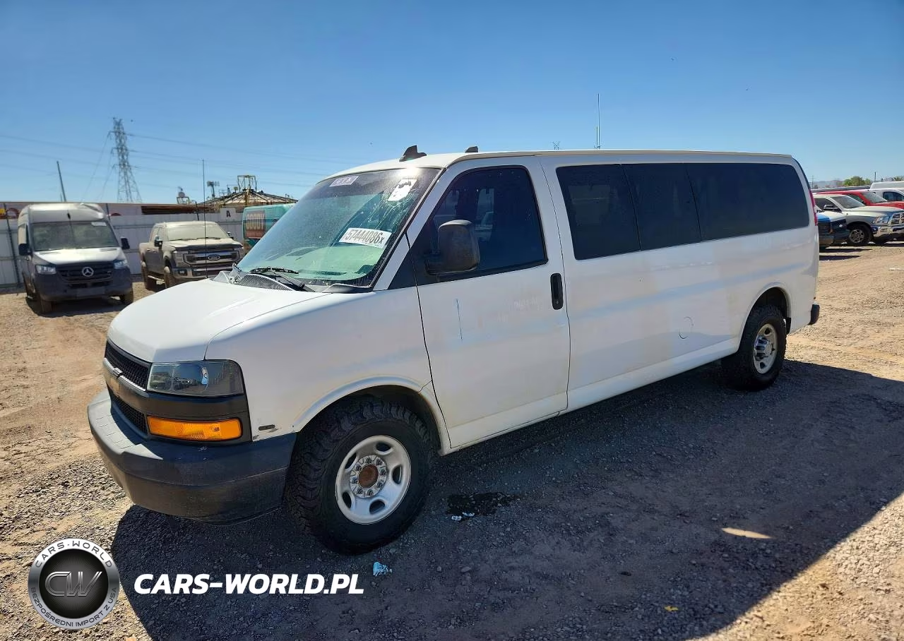 2020 Chevrolet Express G3500 Ls Passenger Van – zdjęcie 1 z 13