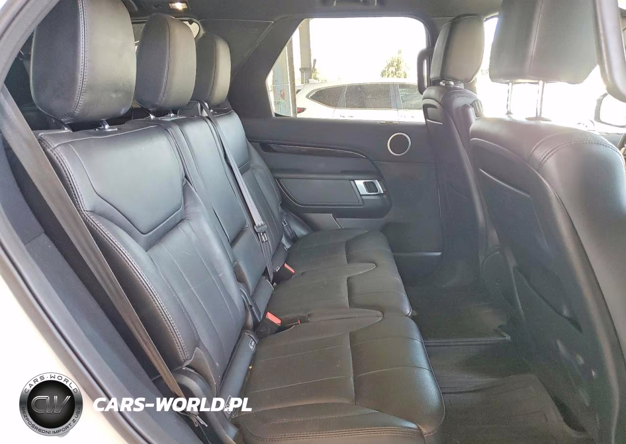 2019 Land Rover Discovery Se VIN:SALRG2RV8K2414530 - 10