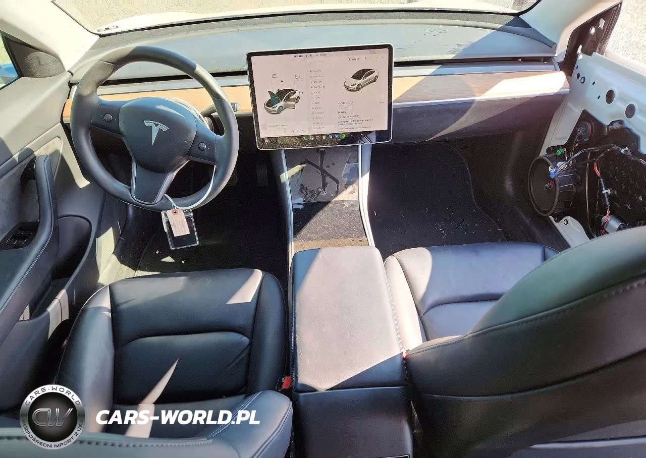 2020 Tesla Model 3 VIN:5YJ3E1EB7LF667331 - 8