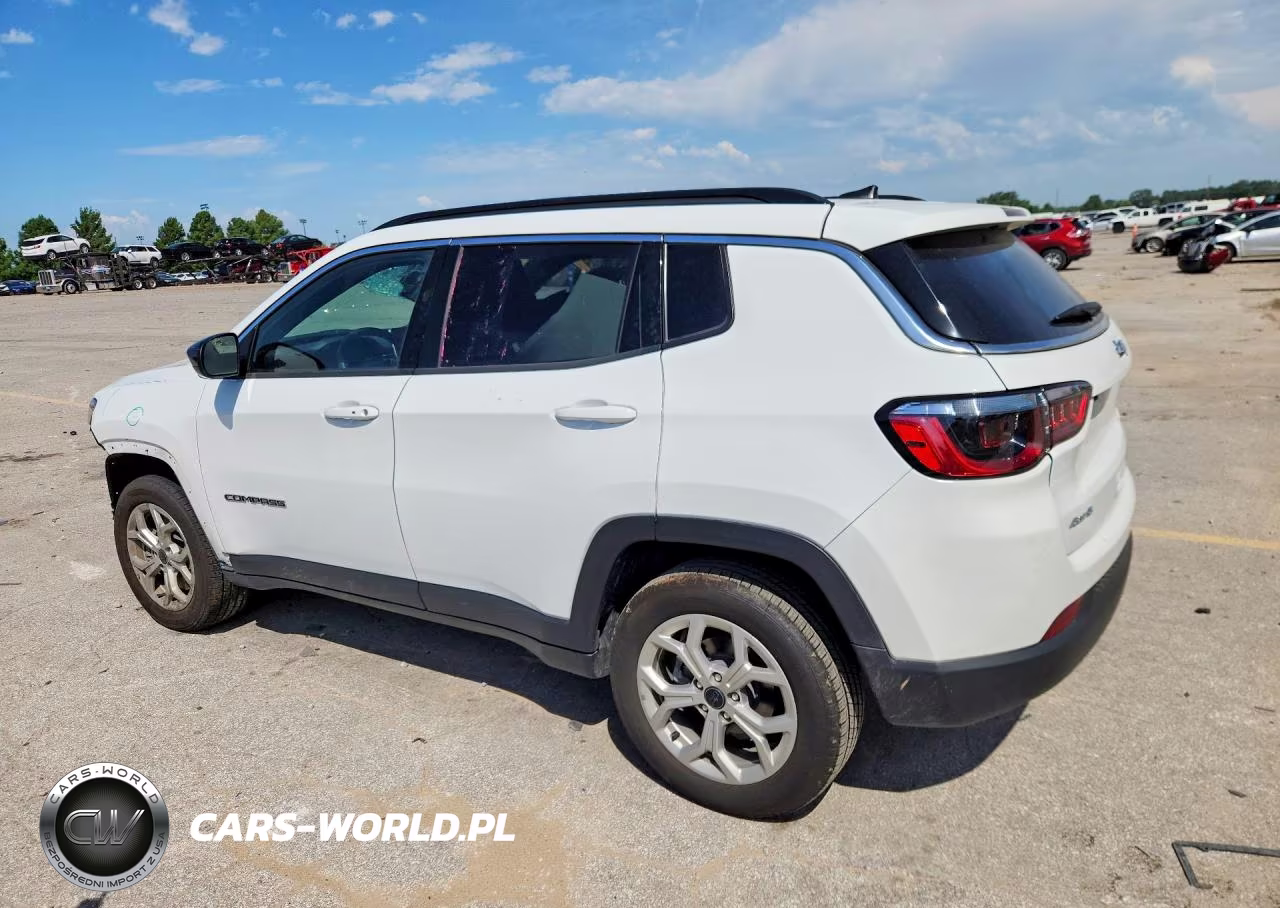 2025 Jeep Compass Latitude VIN:3C4NJDBN2ST597256 - 2