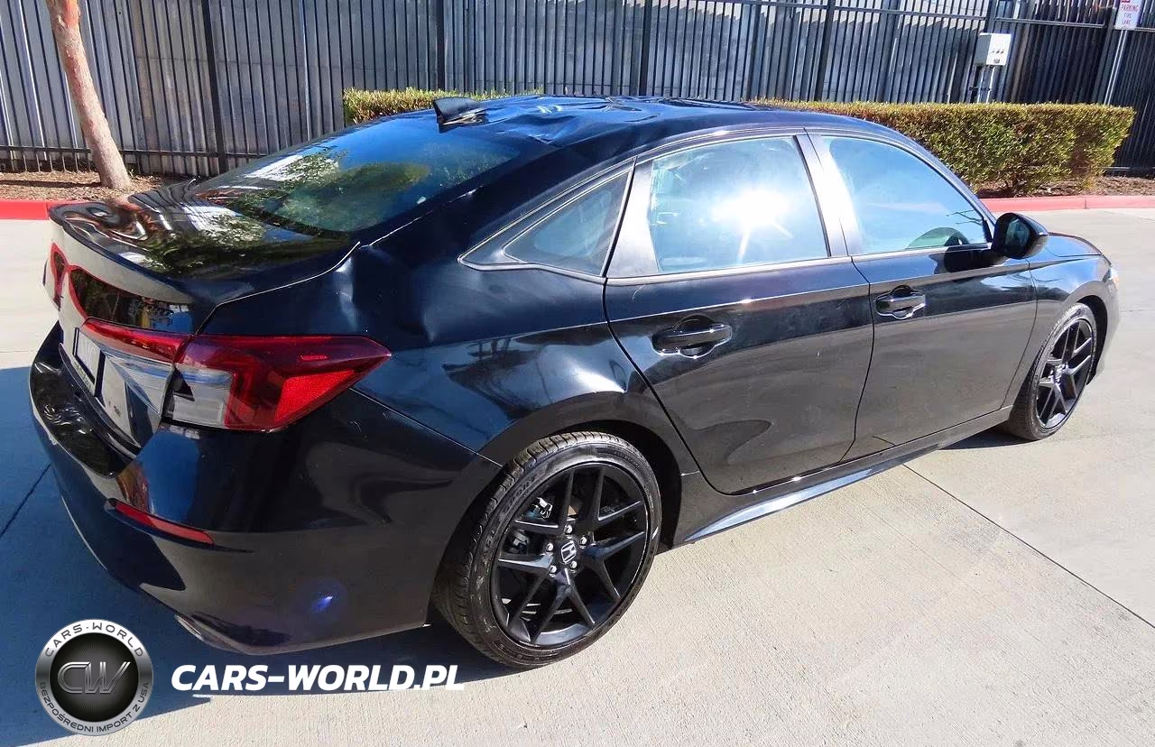 2026 Honda Civic Sport VIN:2HGFE2F52TH504626 - 3