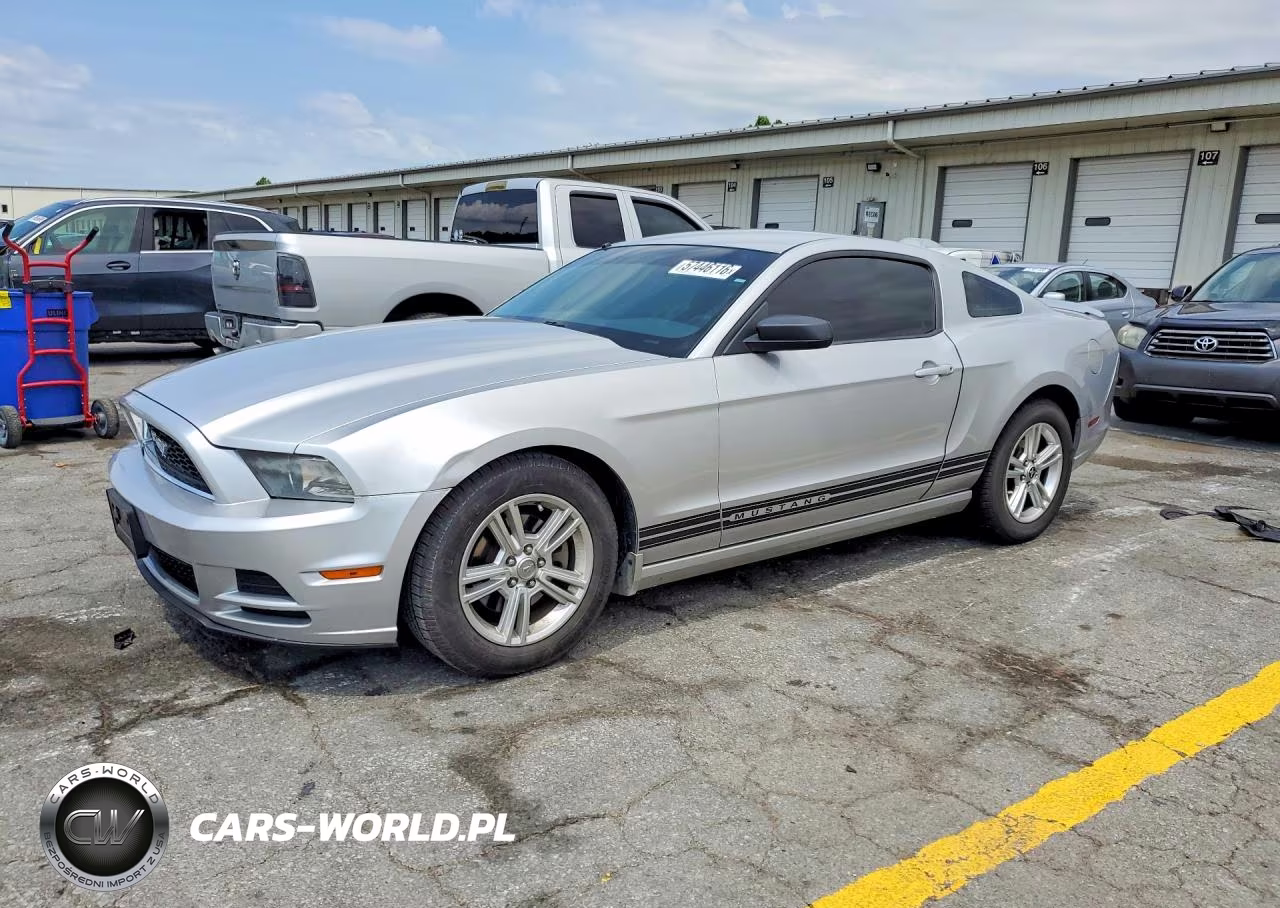 2013 Ford Mustang – zdjęcie 1 z 12
