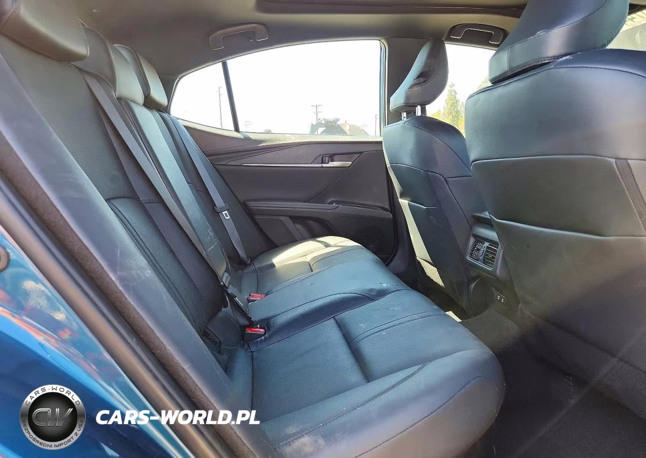 2025 Toyota Camry Xse VIN:4T1DAACK1SU005295 - 10