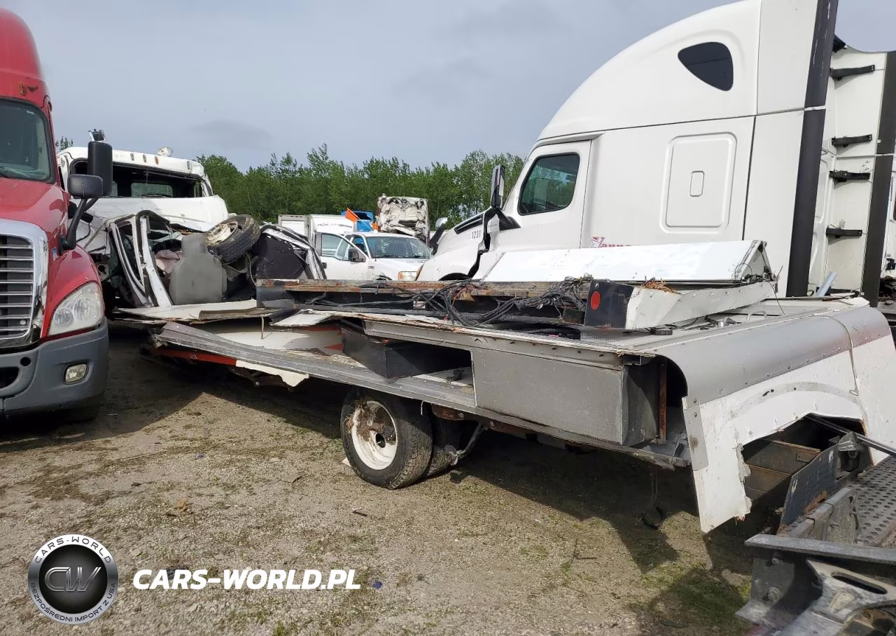 2022 Ford Econoline E450 Super Duty Cutaway Van VIN:1FDXE4FNXNDC06769 - 2