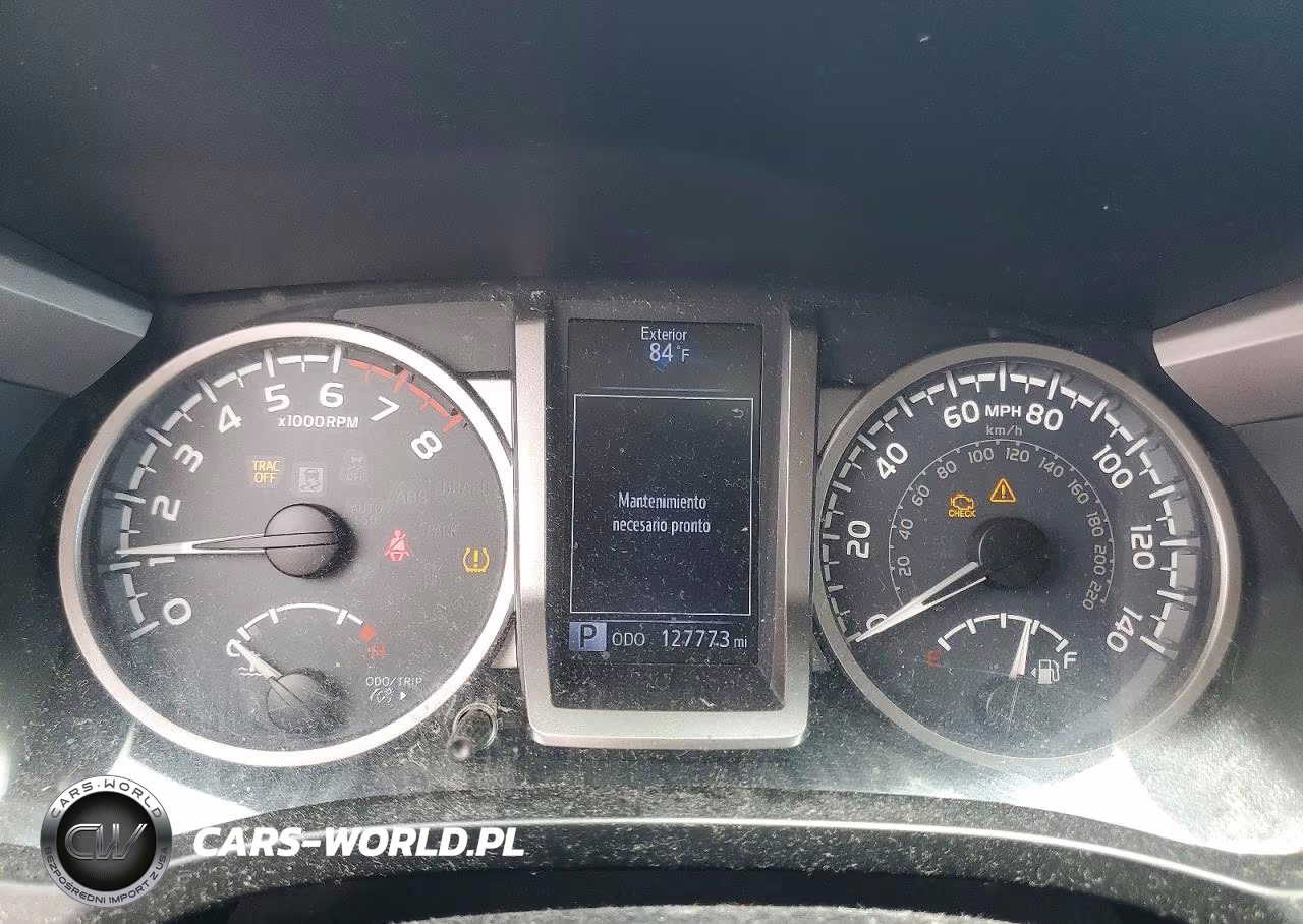 2016 Toyota Tacoma Sr5 V6 VIN:5TFAZ5CN7GX010797 - 9