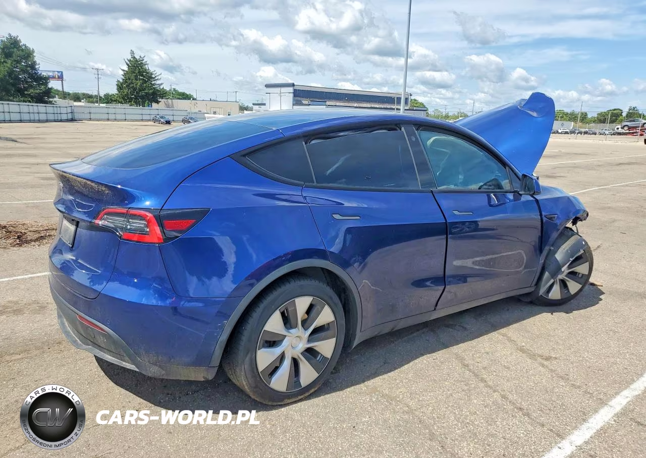 2021 Tesla Model Y VIN:5YJYGDED5MF116271 - 3
