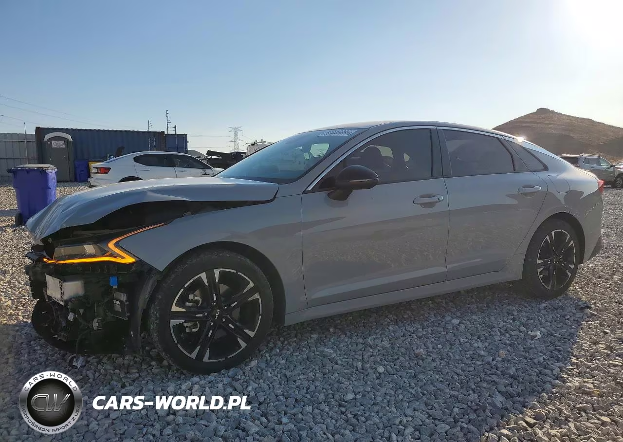 2024 Kia K5 Gt Line – zdjęcie 1 z 12