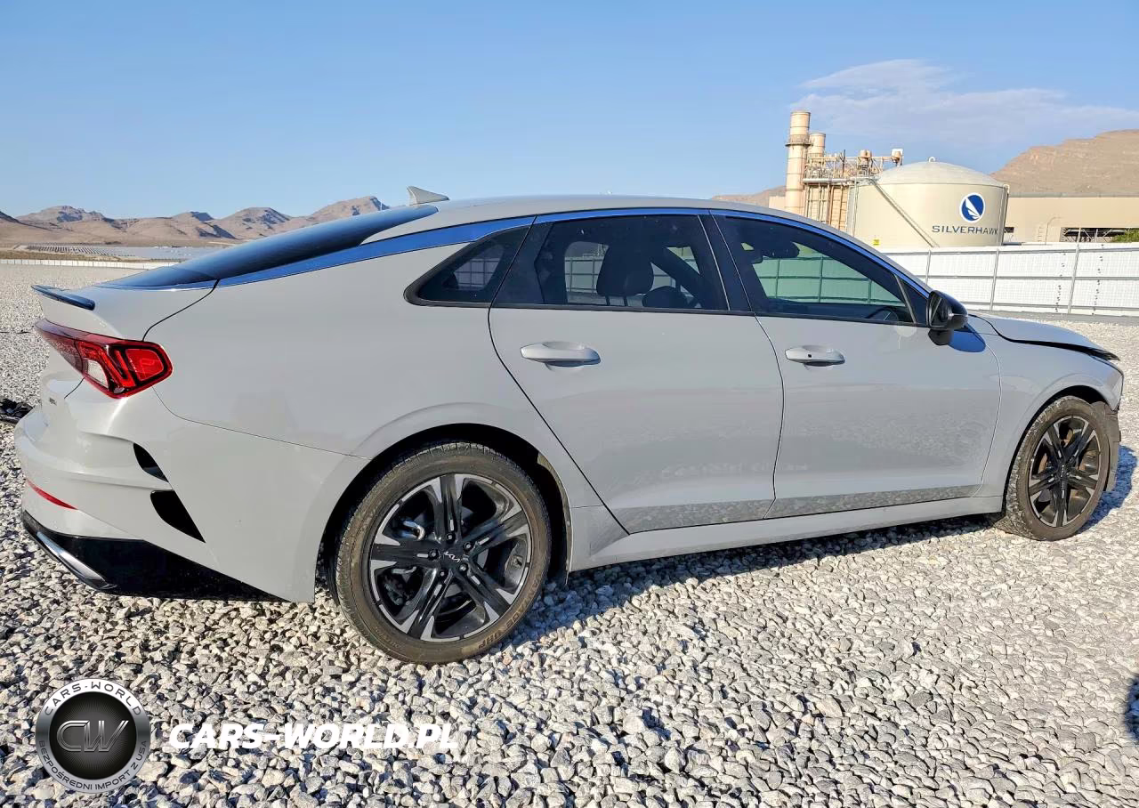2024 Kia K5 Gt Line VIN:5XXG64J25RG231461 - 3