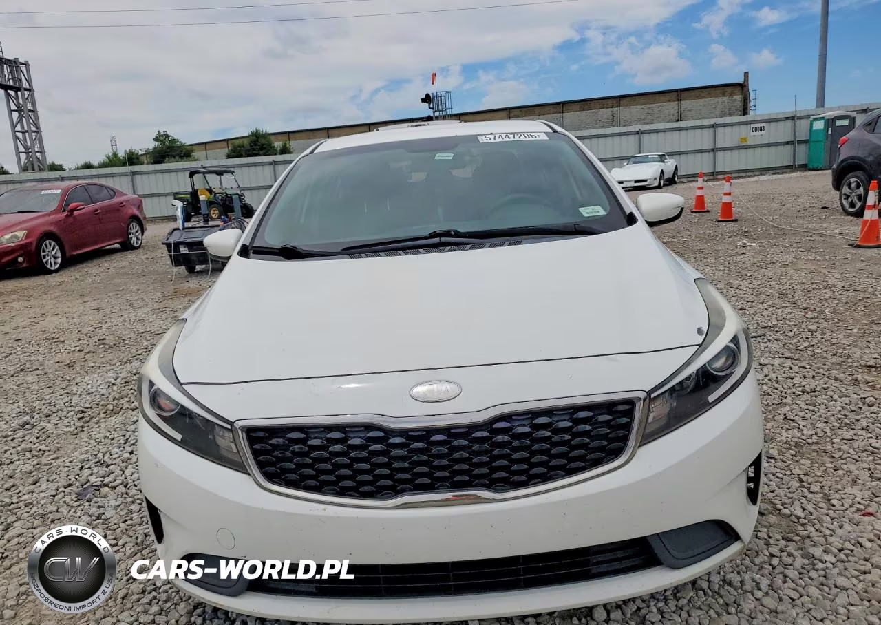 2017 Kia Forte Lx VIN:3KPFK4A71HE109593 - 5