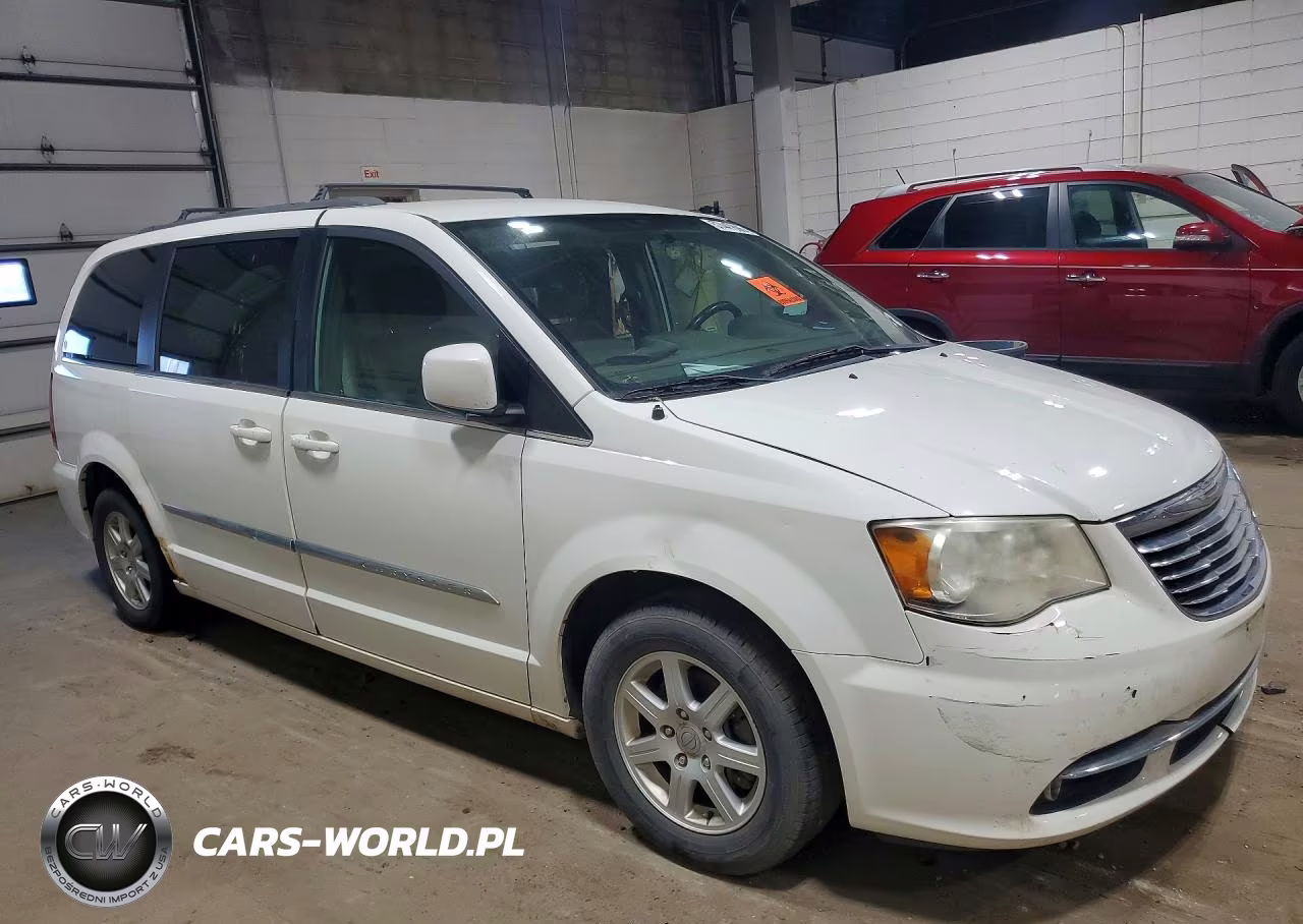 2011 Chrysler Town&Count VIN:2A4RR5DG4BR797339 - 4