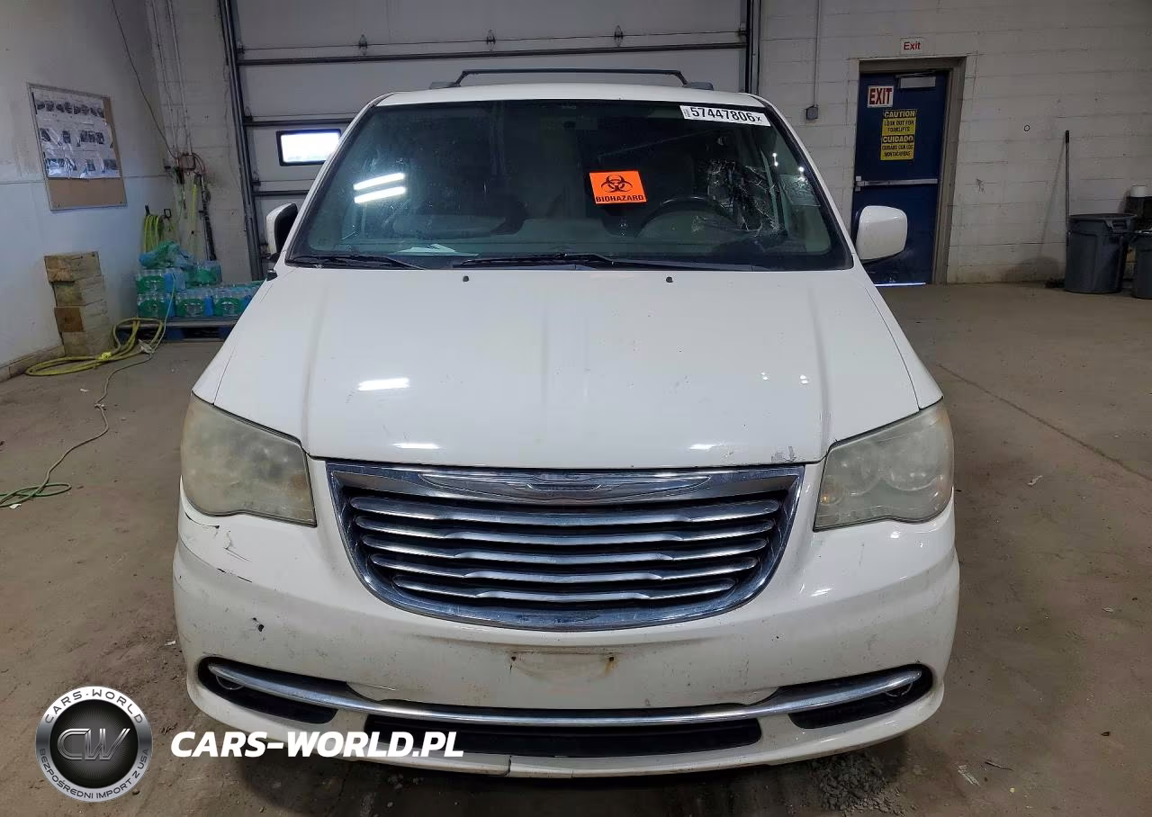 2011 Chrysler Town&Count VIN:2A4RR5DG4BR797339 - 5