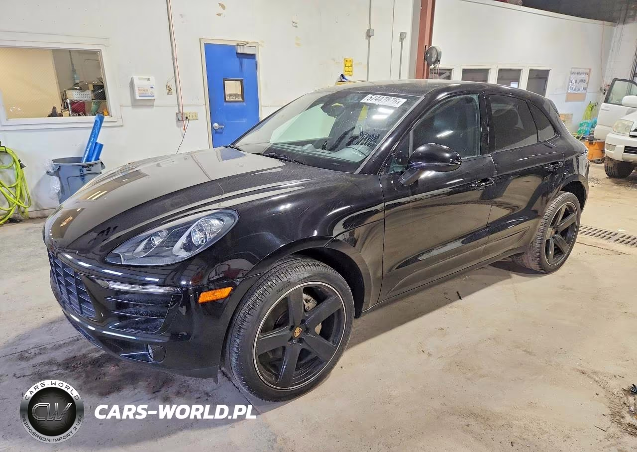 2016 Porsche Macan