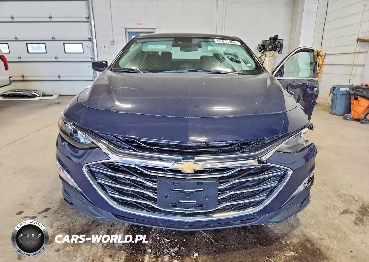 2025 Chevrolet Malibumlt VIN:1G1ZD5ST2SF148126 - 5