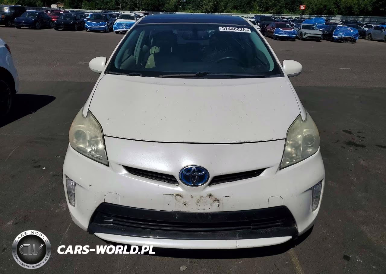 2012 Toyota Prius Four VIN:JTDKN3DU1C5374620 - 5
