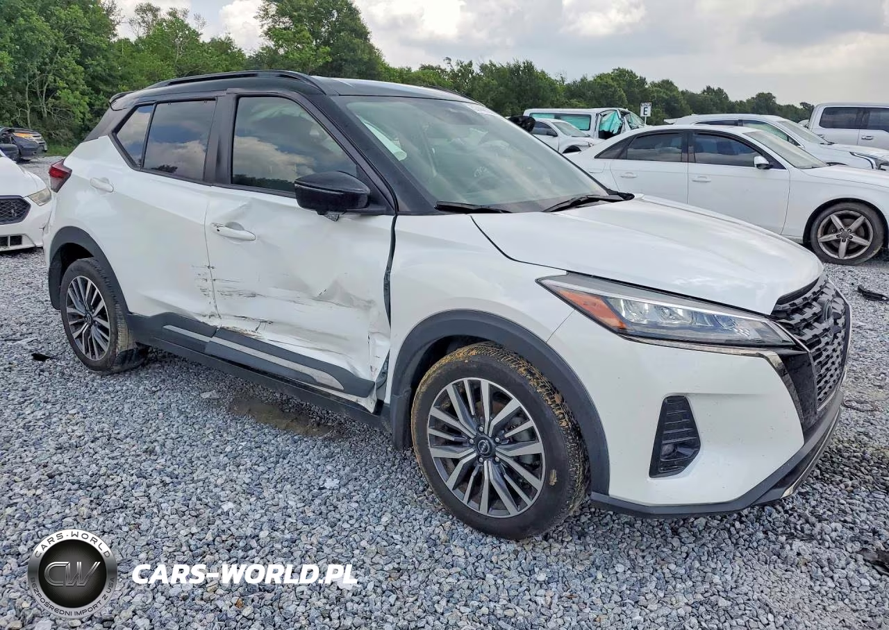 2024 Nissan Kicks Sr VIN:3N1CP5DV5RL496055 - 4